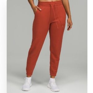 Lulu lemon High-Rise Jogger in Red Rock